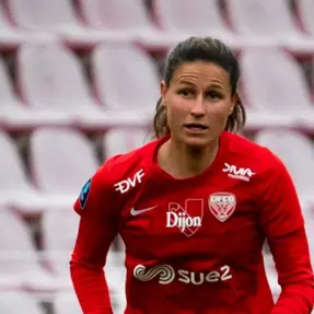 Noémie Carage