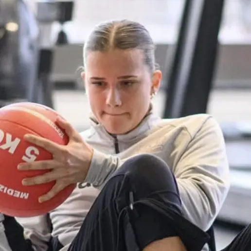 Julia Mickenhagen