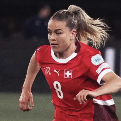 Nadine Riesen