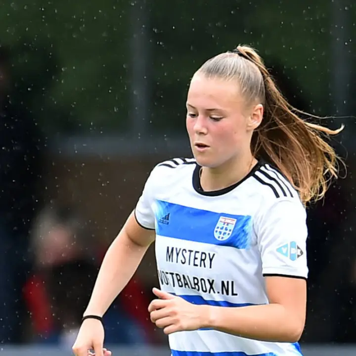 Sanne Davelaar