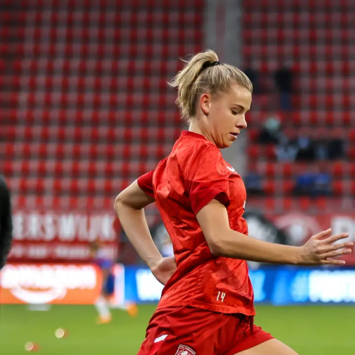 Eva Oude Elberink