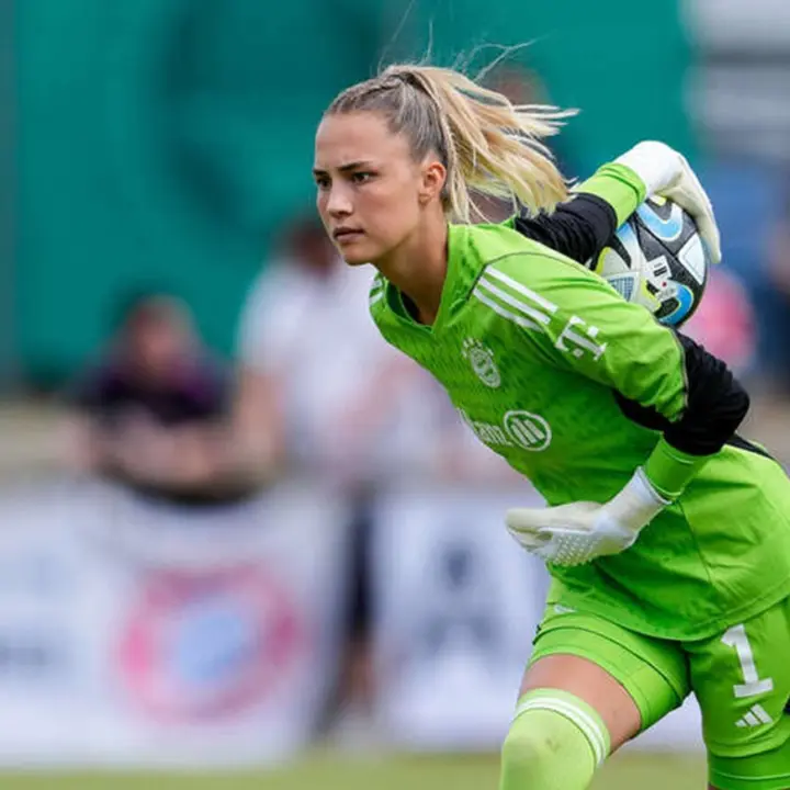 Juliane Schmid