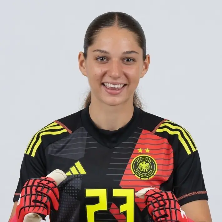Emilia Navarro