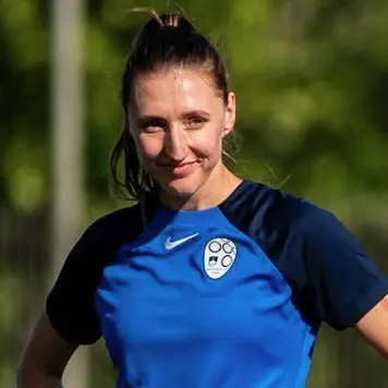 Lara Prašnikar