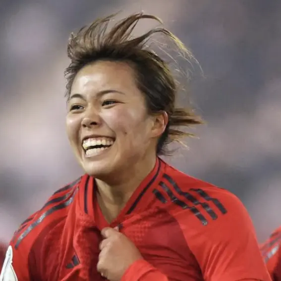 Momoko Tanikawa