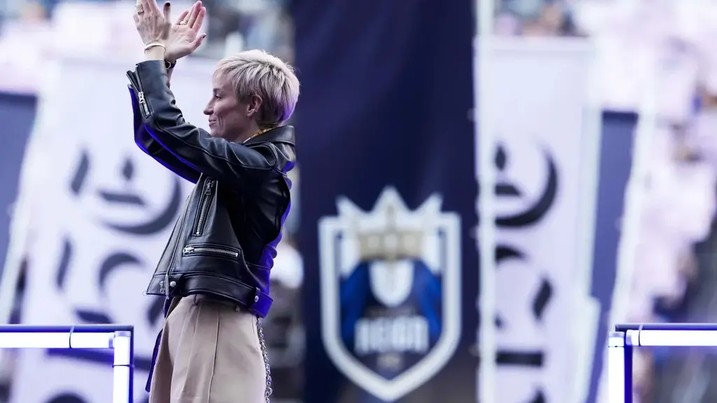 Seattle Reign retire Megan Rapinoe’s jersey, beat North Carolina Courage 1-0 in stoppage time