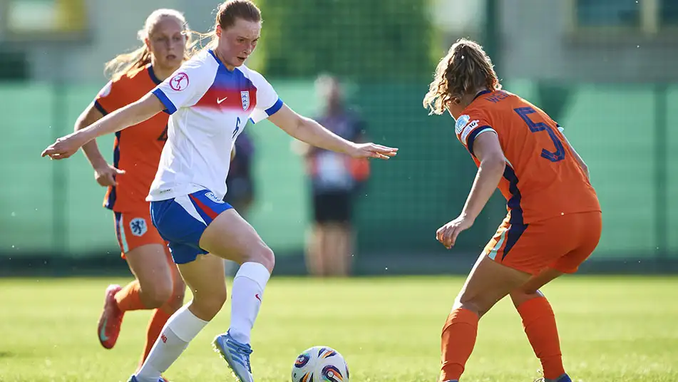 First senior call-up for Katie Reid