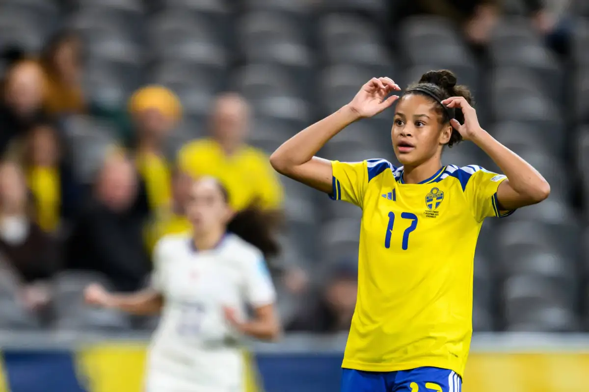 Is England the next destination for Felicia Schröder?