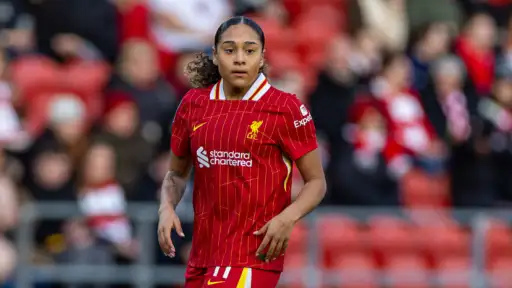Arsenal to break world-record fee by signing Liverpool’s Olivia Smith for £1m