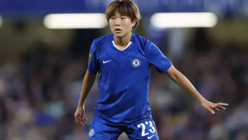 Chelsea loaned Japanese striker to Spurs