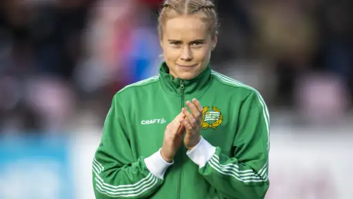Julie Blakstad is back in WSL. Norwergian heads to Tottenham
