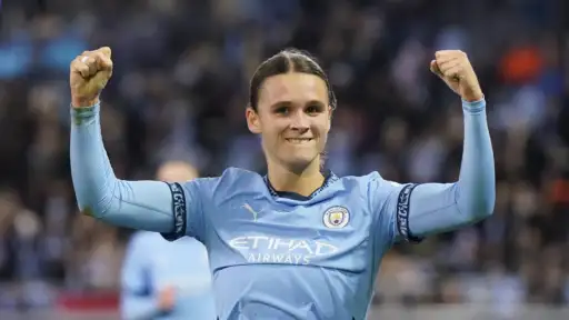 Kerstin Casparij fights not only on the pitch. Discover the story of a queer football icon