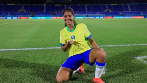 The next Marta? Lyon’s teenage prodigy Giovanna Waksman turning heads