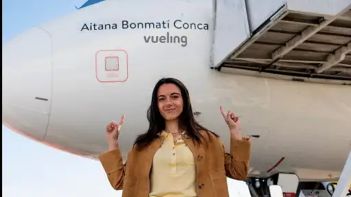Bonmati is the first female footballer to have a plane named after her