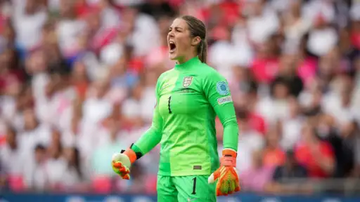 Mary Earps opens up on tensions with Hannah Hampton in Lionesses Squad in her new book