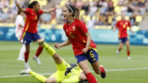 Bonmatí leaves hospital and is expected to rejoin the national team