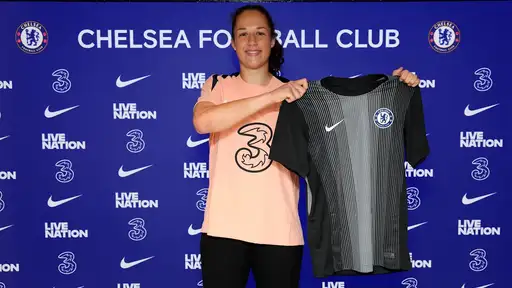 Livia Peng is Chelsea's first signing