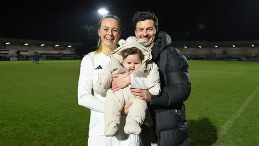 Amanda Ilestedt’s Journey: Balancing Motherhood and a Return to Top-Level Football