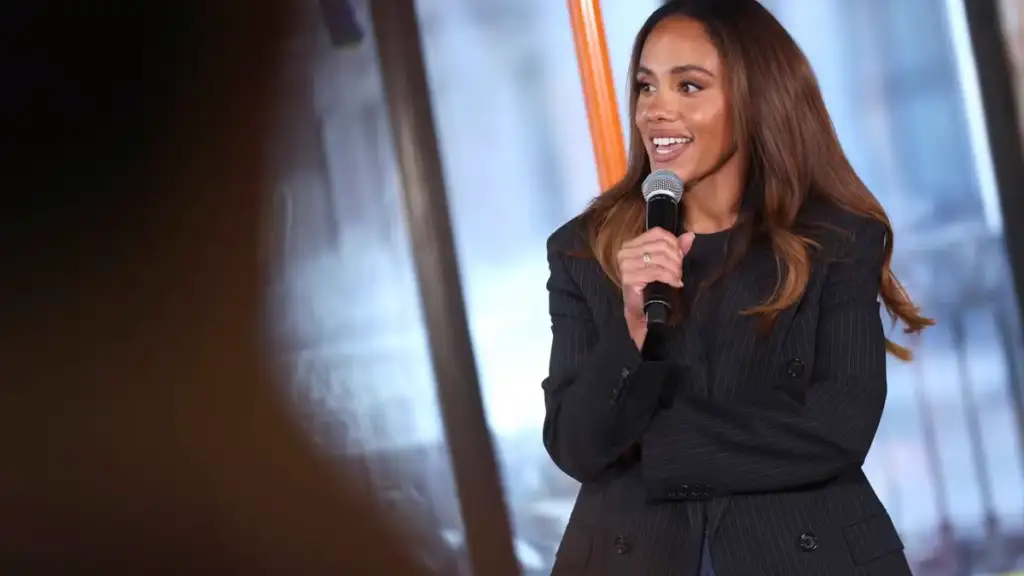 Champions League starts on Tuesday. Check the interview with Alex Scott about the new era