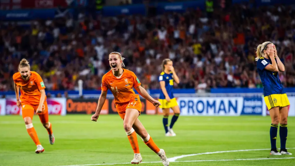 The decision that defined her career. Oranjee hero Groenen and her judo story