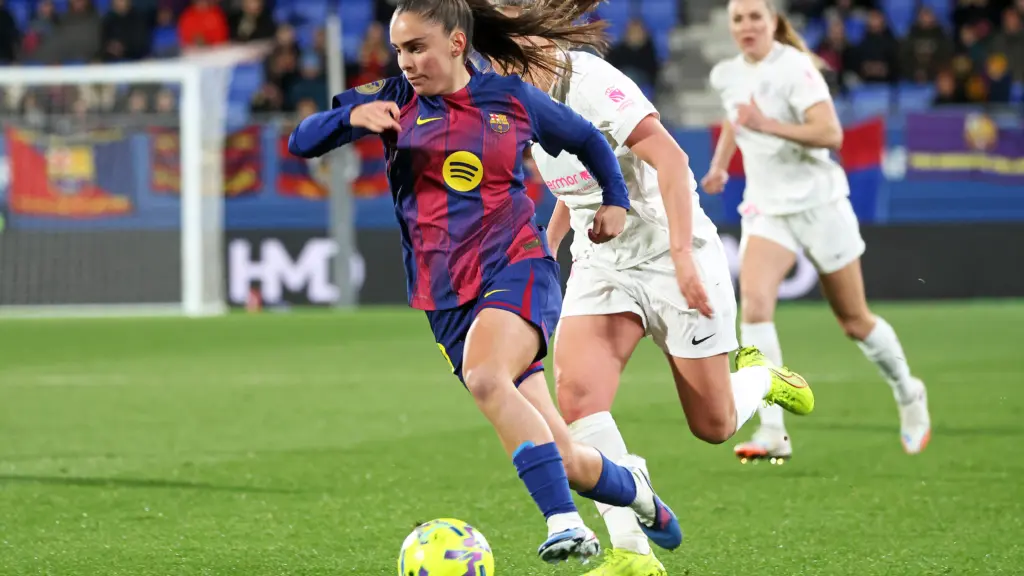 Who is Ainoa Gómez? La Masia wonderkid following Mariona Caldentey's path