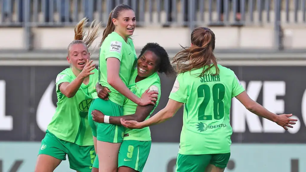 Two assists for Justine Kielland. Wolfsburg beat Hoffenheim 2:1