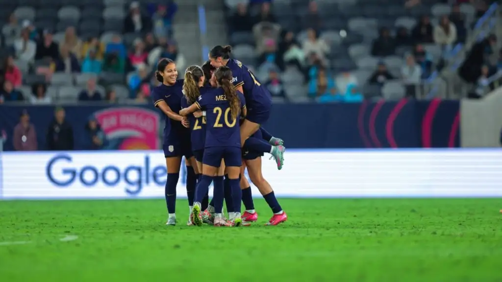 San Diego Wave FC Falls 2-1 to Seattle Reign FC due to goals from Menti and Adames