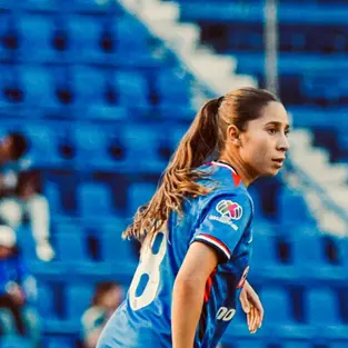 Alejandra Lomelí