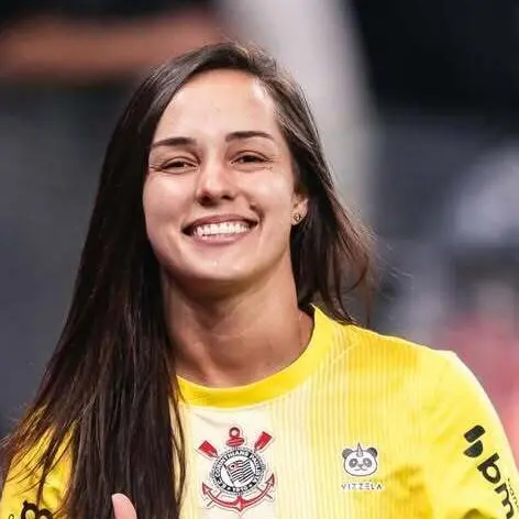 Nicole Ramos