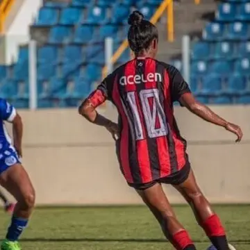 Lana Veronica Freitas Rosa
