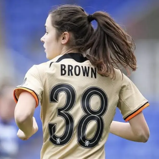 Cerys Brown