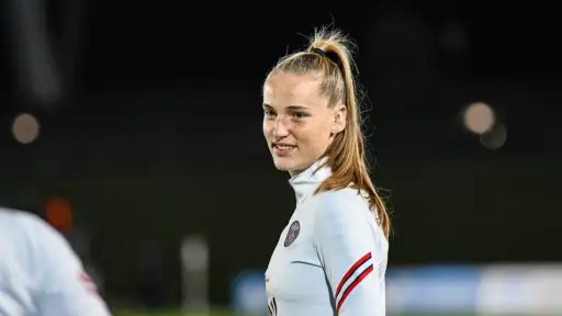 PSG confirmed that Jade Le Guilly is out for ACL injury