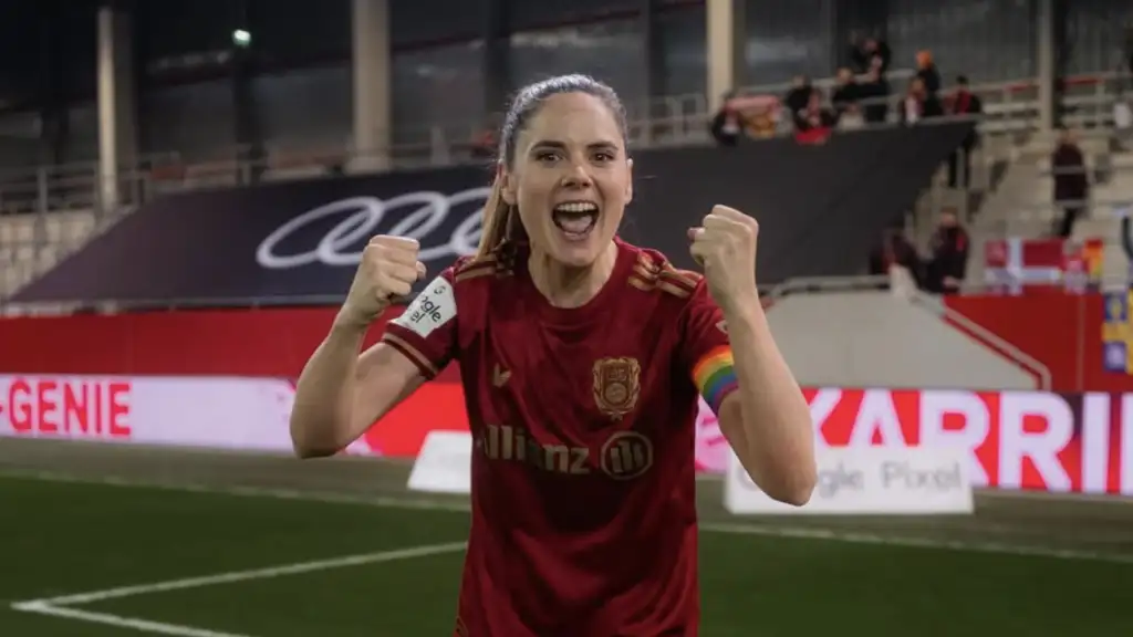 Sad news from Munich. Sarah Zadrazil tore her ACL